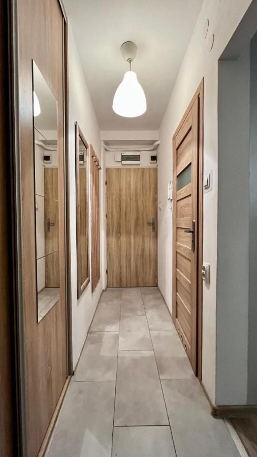 Charmig Apartment Krasków Εξωτερικό φωτογραφία
